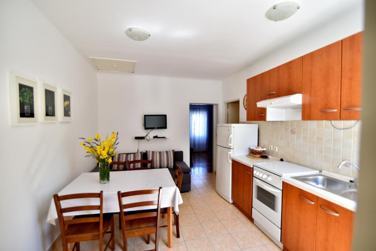 Apartmani Badurina - Crnika Lun  Exterior foto